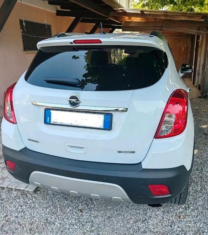 Usata Opel Mokka 130 CV (95 kW) 2014 Bianco SUV