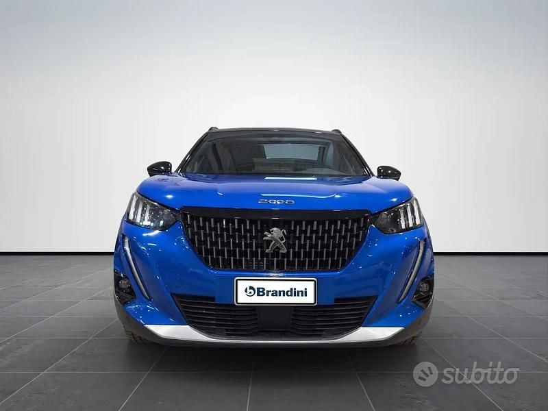 Usata Peugeot 2008 GT 110 CV (80 kW) 2022 Azzurro tetto nero SUV