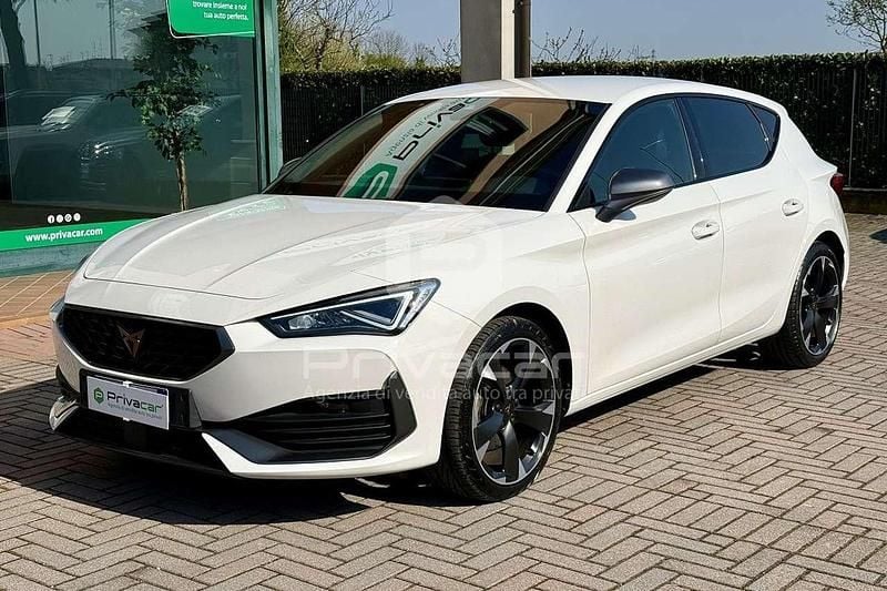 Usata Cupra Leon 150 CV (110 kW) 2024 Bianco Utilitaria