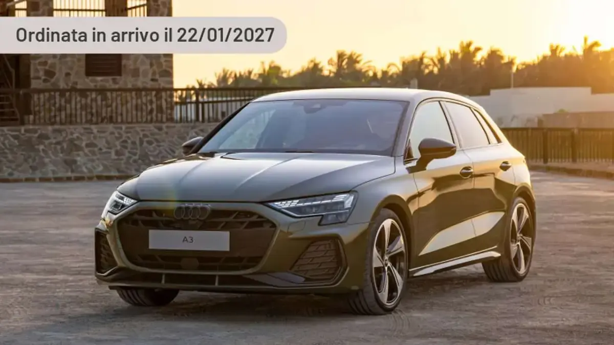 Neu Audi A3 116 PS (85 kW) 2025 Silber Limousine