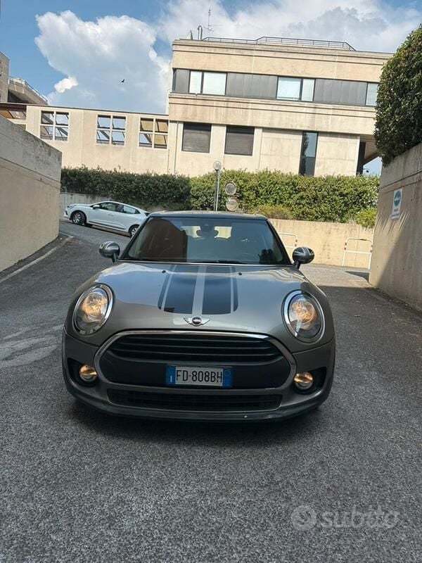 Usata Mini One Clubman 102 CV (75 kW) 2016 Grigio Station wagon