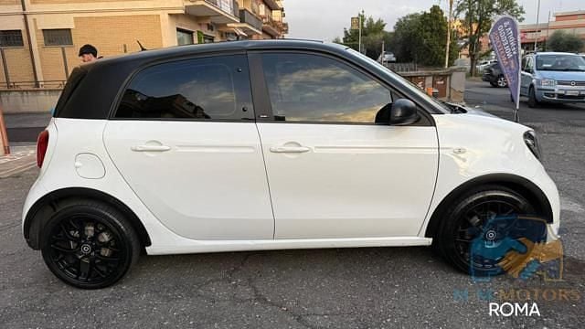 Usata Smart ForFour Prime 90 CV (66 kW) 2016 Bianco Utilitaria