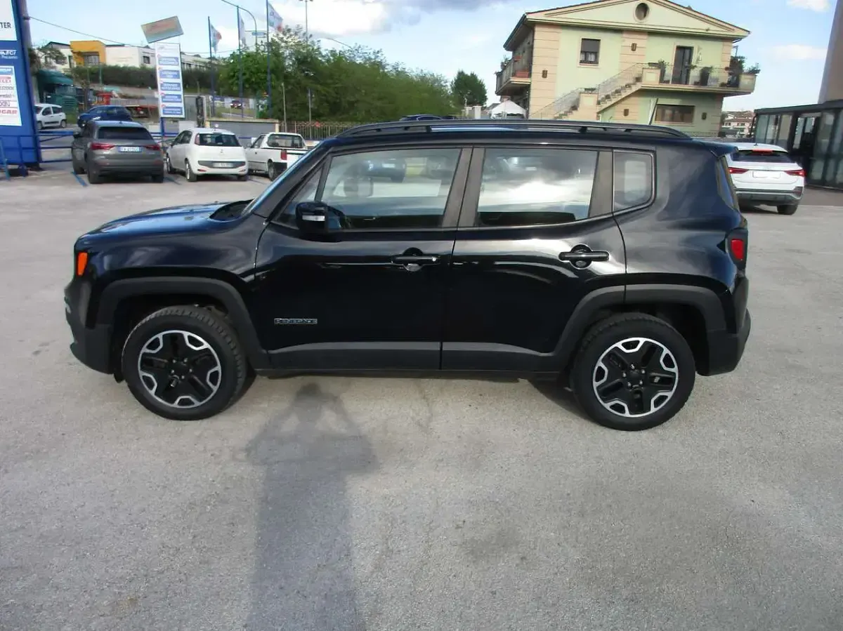 Usata Jeep Renegade Longitude 140 CV (102 kW) 2018 Nero SUV