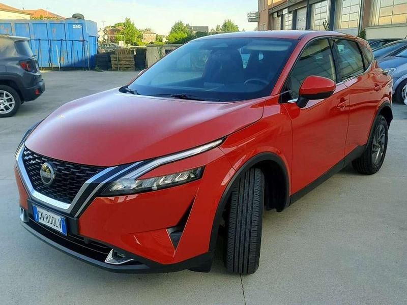 Rosso Usata 2023 Nissan Qashqai SUV | 22.300 € (Ottimo prezzo) - Immagine 1/4