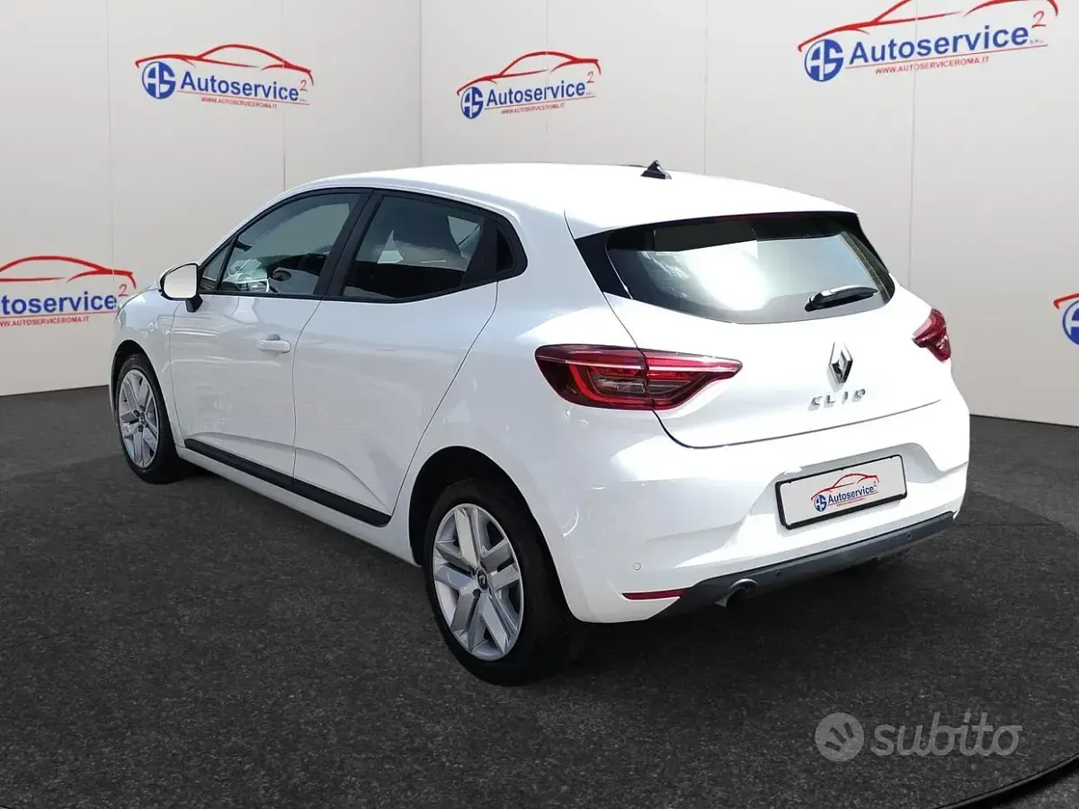 Usata Renault Clio V Business 101 CV (74 kW) 2022 Bianco Berlina