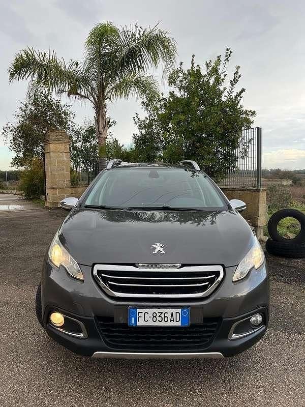 Usata Peugeot 2008 Allure 92 CV (67 kW) 2015 SUV