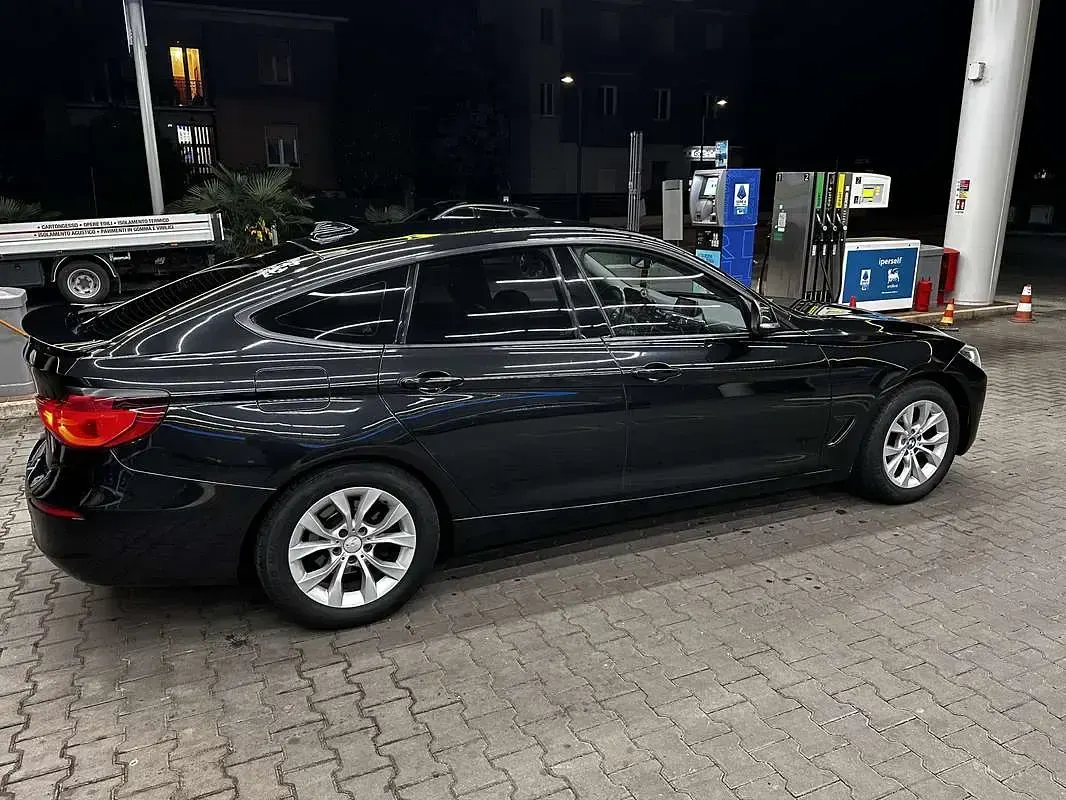 Usata BMW 318 Gran Turismo 143 CV (105 kW) 2016 Coupé