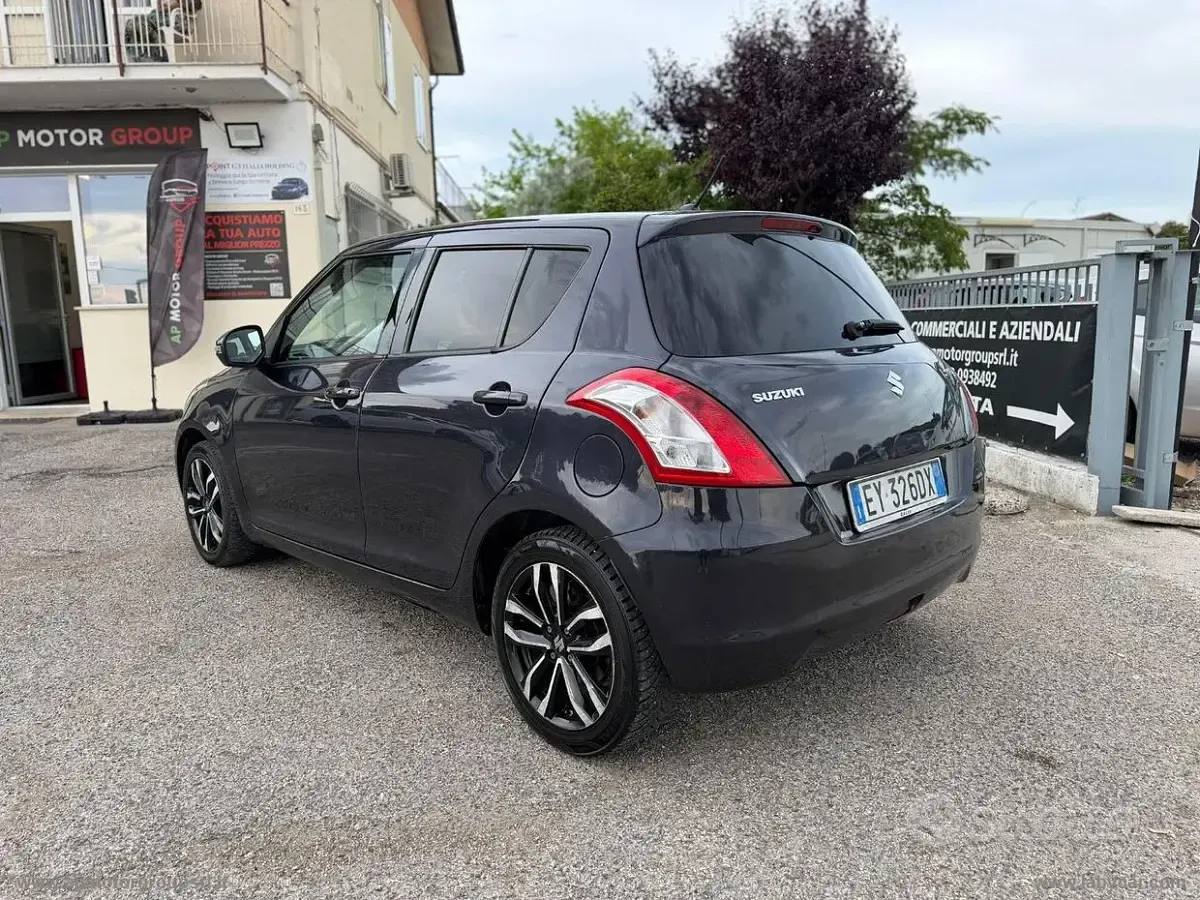 Usata Suzuki Swift 94 CV (69 kW) 2015 Other Utilitaria