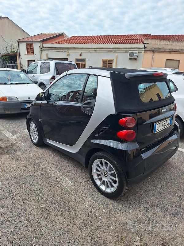 Usata Smart ForTwo Cabrio 71 CV (52 kW) 2009 Nero Cabrio