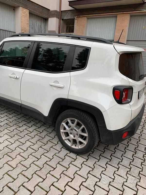 Usata Jeep Renegade 131 CV (96 kW) 2021 Bianco SUV