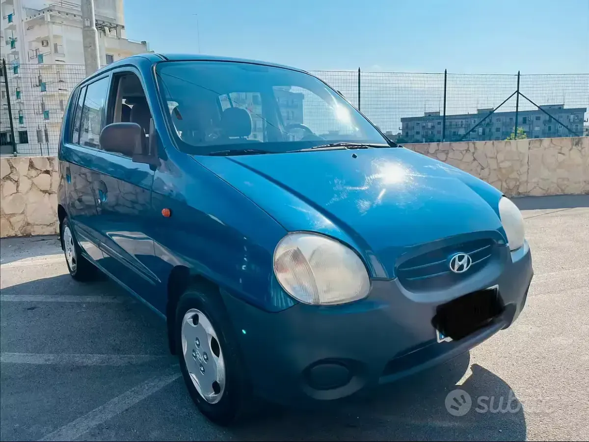 Usata Hyundai Atos 59 CV (43 kW) 2002 Blu Utilitaria