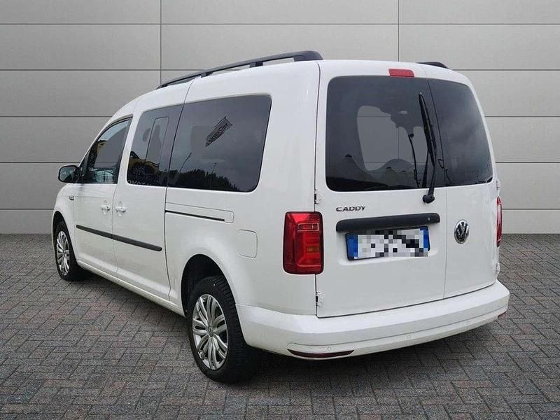 Usata VW Caddy Maxi 102 CV (75 kW) 2020 Bianco Monovolume