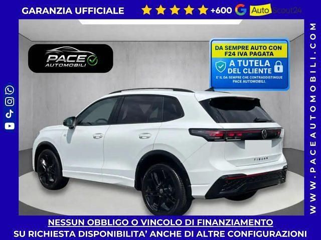 Usata VW Tiguan R-line 150 CV (110 kW) 2025 Bianco pastello SUV