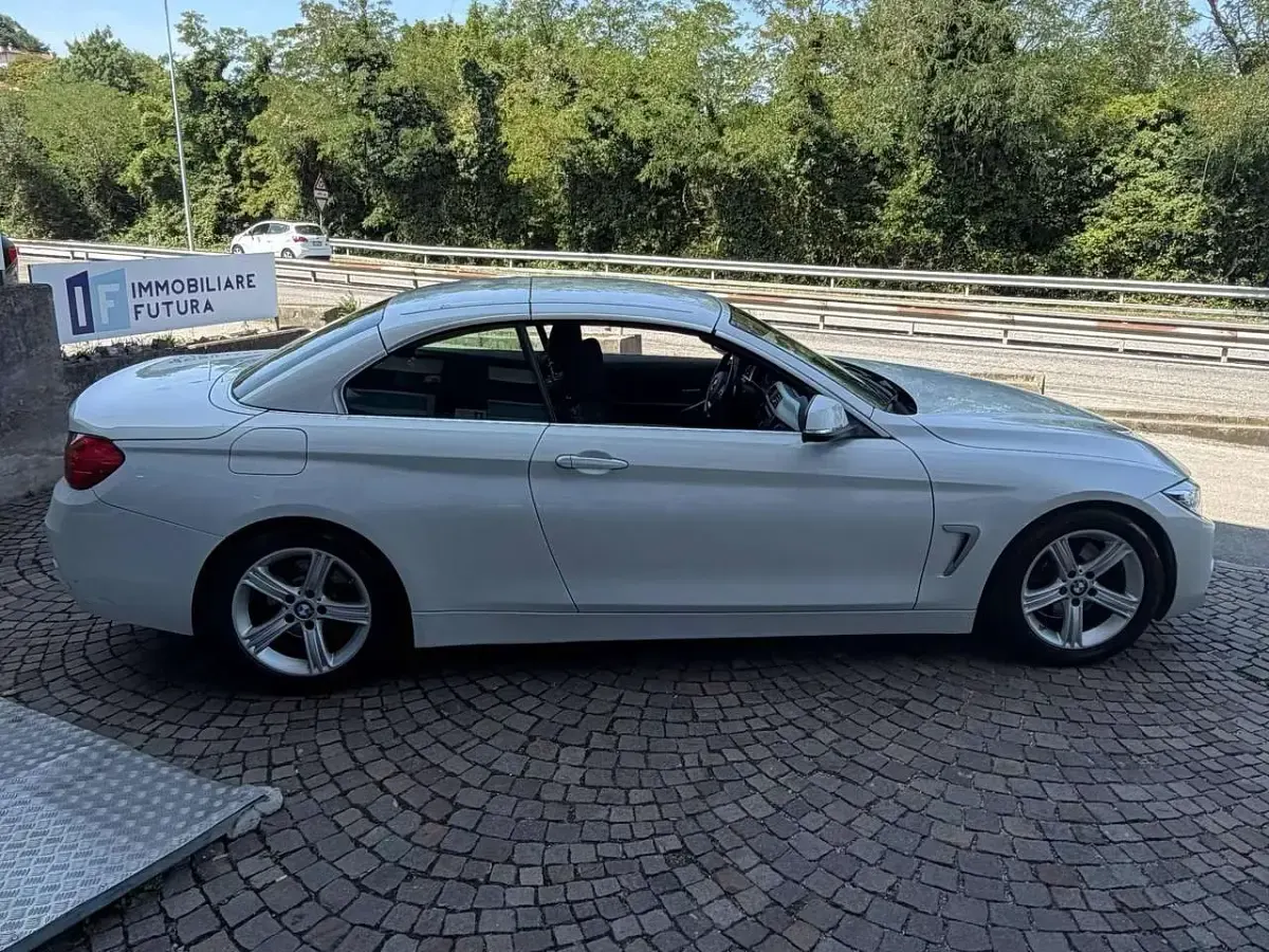 Usata BMW 425 Sport Line 218 CV (160 kW) 2016 Bianco Cabrio