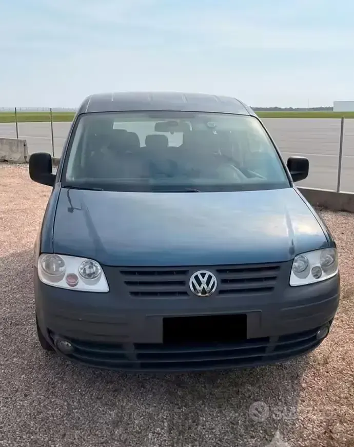 Usata VW Caddy Life 102 CV (75 kW) 2008 Grigio Monovolume