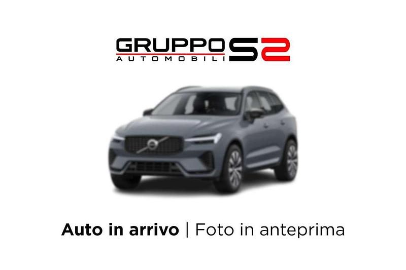 Usata Volvo XC60 Momentum 197 CV (144 kW) 2021 Grigio SUV