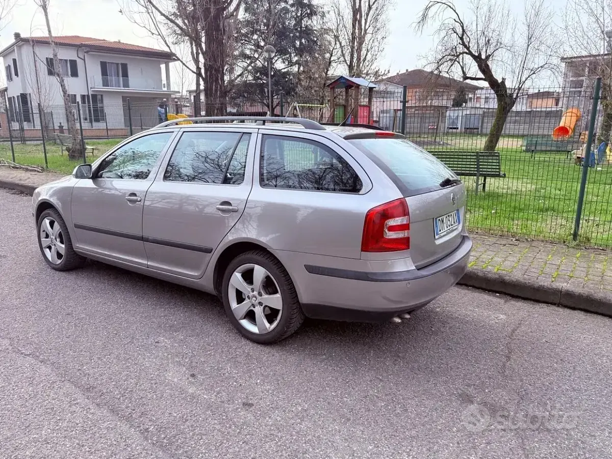 Usata Skoda Octavia 140 CV (102 kW) 2008 Nero Station wagon