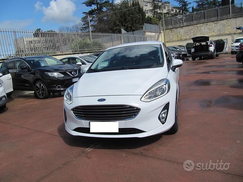 Second-hand Ford Fiesta Active 86 CP (63 kW) 2019 Alb Hatchback