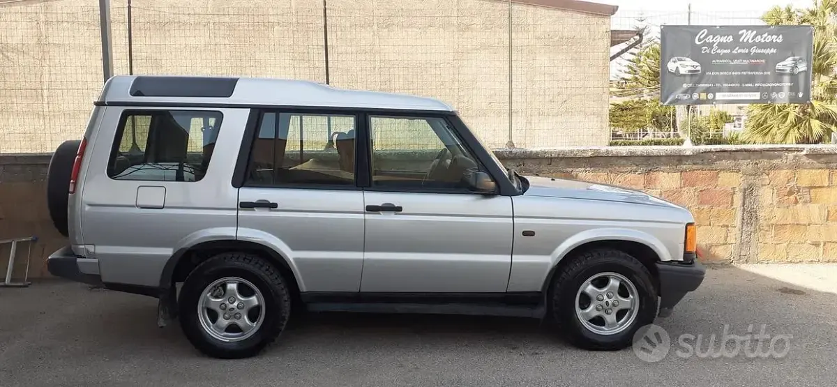 Usata Land Rover Discovery 138 CV (101 kW) 2001 Grigio SUV