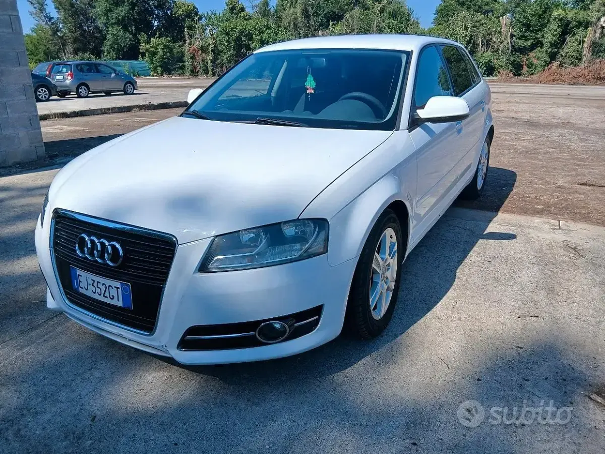 Usata Audi A3 115 CV (84 kW) 2011 Bianco Utilitaria