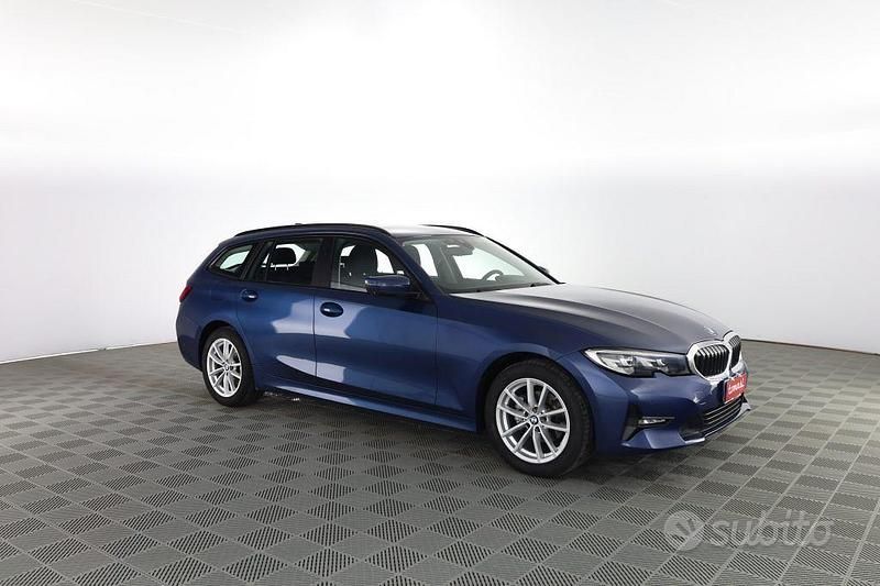 Usata BMW 318 Advantage 150 CV (110 kW) 2020 Blu Station wagon