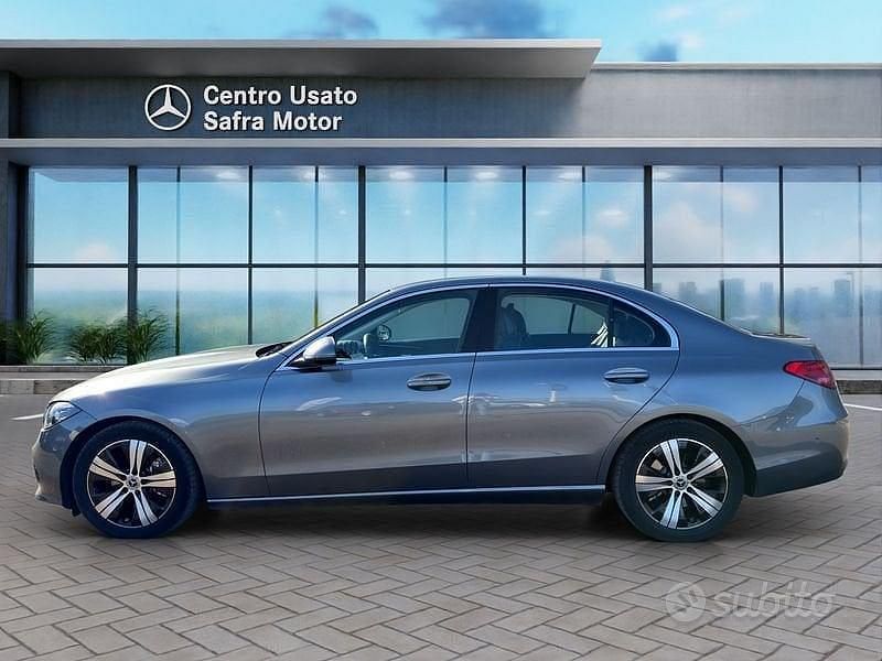 Usata Mercedes C200 163 CV (119 kW) 2022 Grigio Berlina