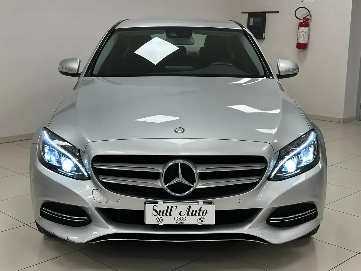 Begagnad Mercedes C220 170 HK (125 kW) 2014 Silver Sedan