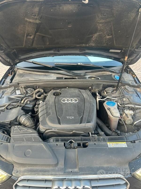 Usata Audi A4 Advanced Plus 120 CV (88 kW) 2013 Blu Station wagon