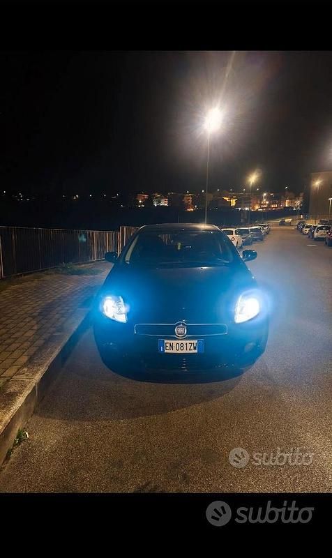 Usata Fiat Bravo Easy 120 CV (88 kW) 2012 Nero Utilitaria
