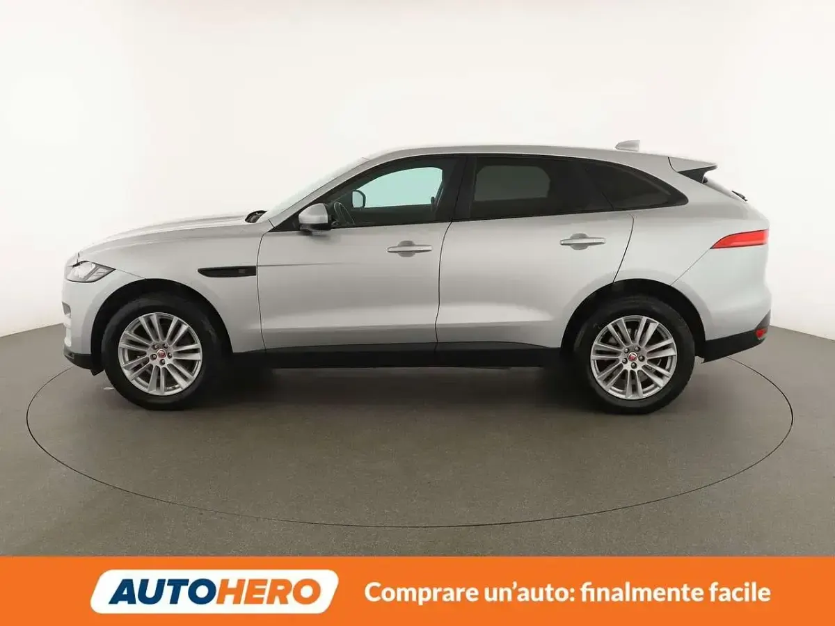 Usata Jaguar F-Pace Prestige 241 CV (177 kW) 2018 Argento SUV