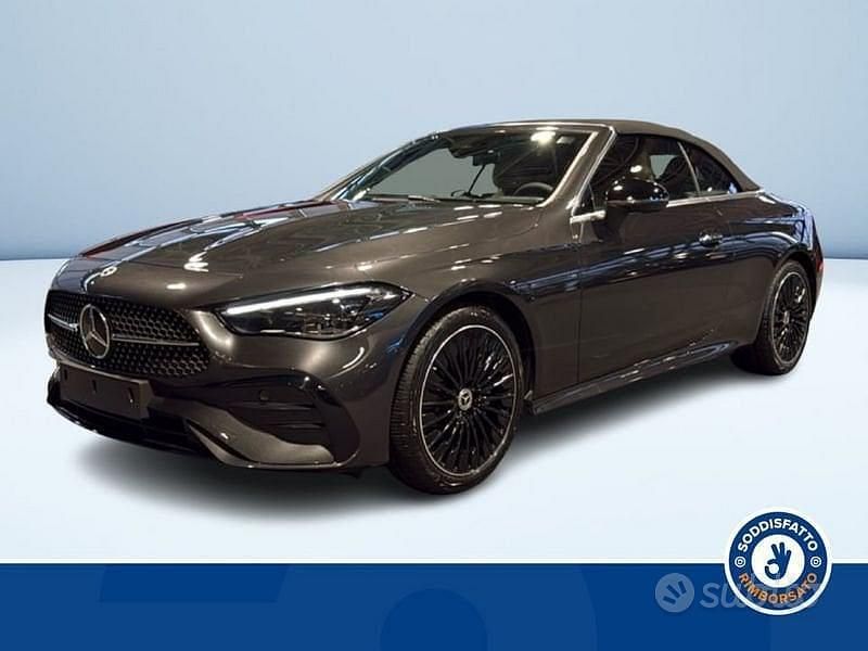 Grigio Nuova 2025 Mercedes 220 AMG Cabrio | 62.150 € - Immagine 1/3