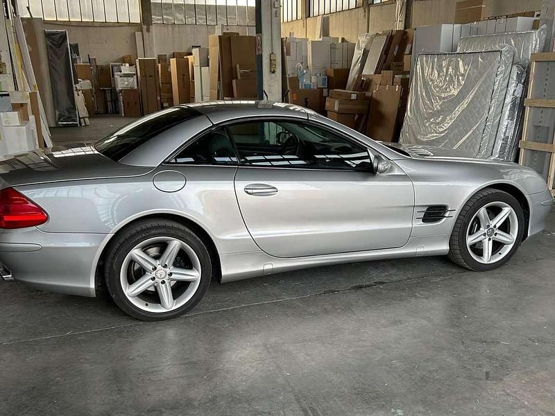 Käytetty Mercedes SL350 AMG 245 HP (180 kW) 2003 Hopea Avoauto