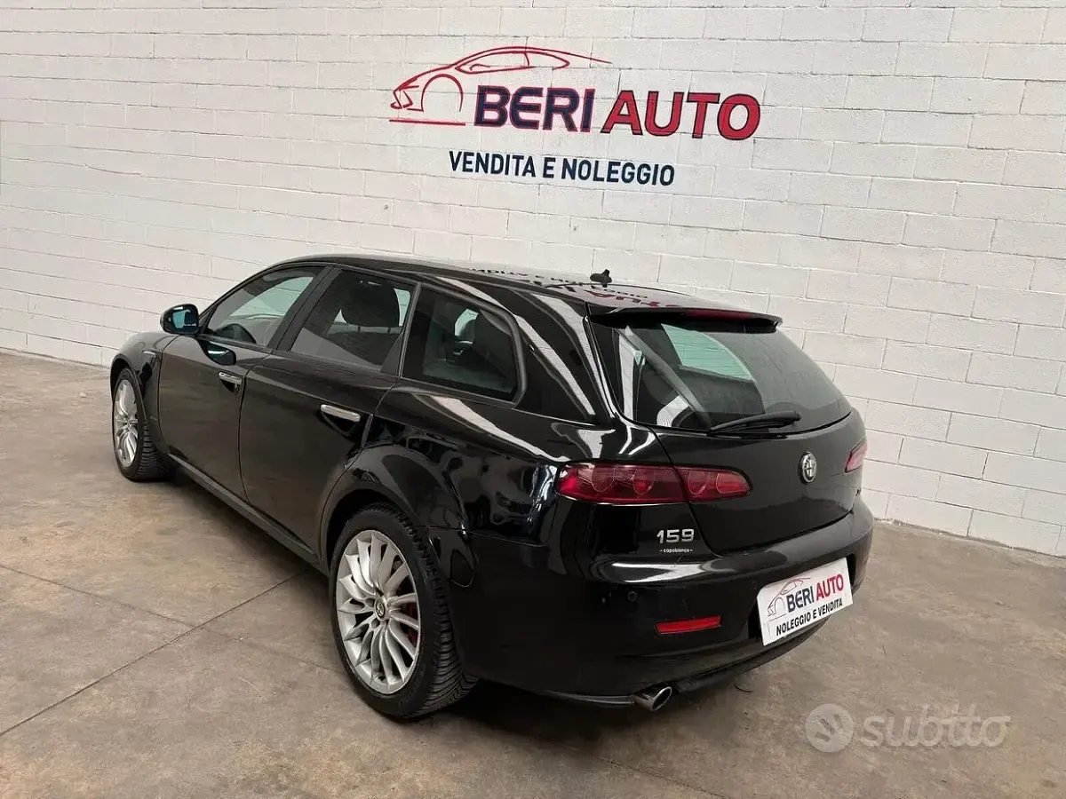 Occasion Alfa Romeo 159 Super 136 ch (100 kW) 2012 Noir Break
