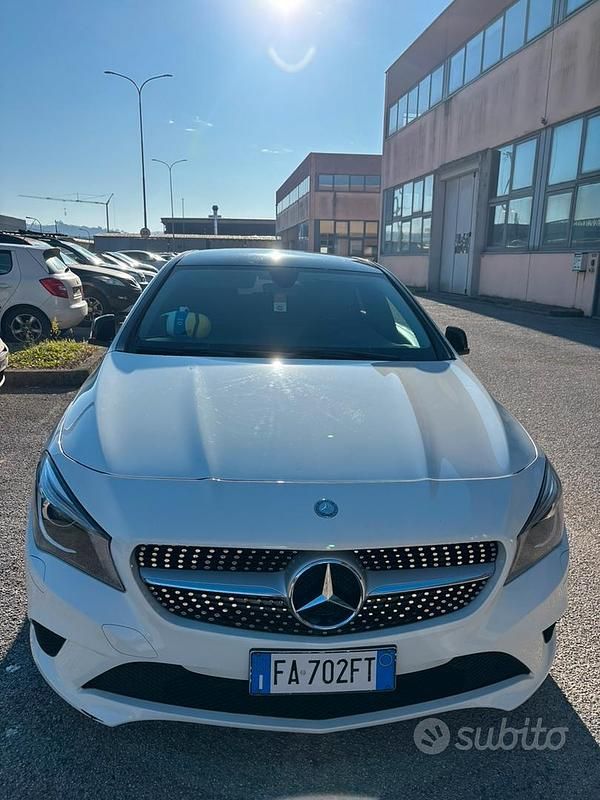 Begagnad Mercedes CLA220 177 HK (130 kW) 2015 Vit Sedan