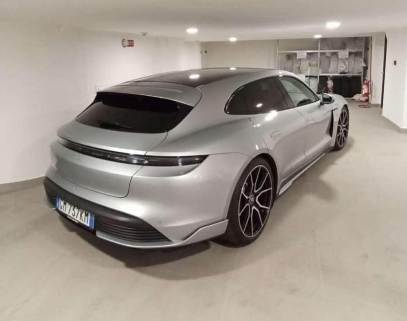 Occasion Porsche Taycan Performance Package 119 kW (163 PK) 2022 Sedan