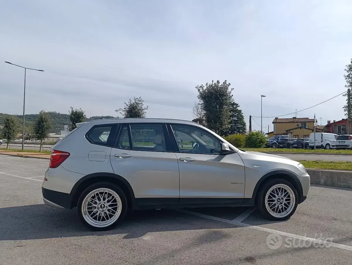 Usata BMW X3 Efficient Dynamics 184 CV (135 kW) 2010 Grigio SUV