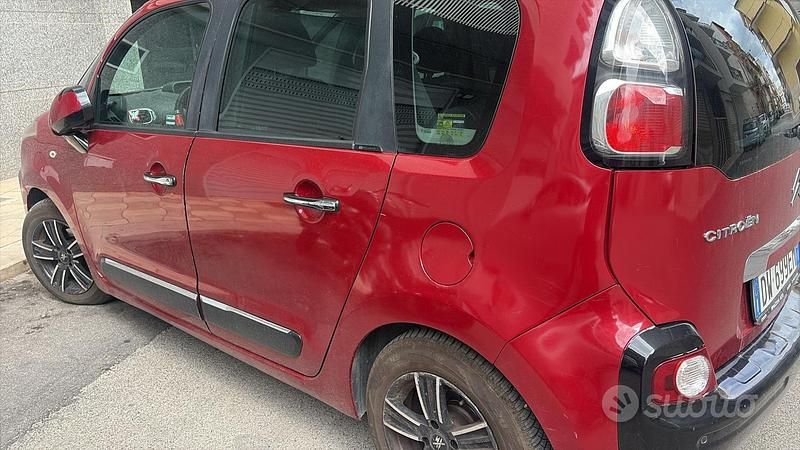 Usata Citroën C3 Picasso 95 CV (69 kW) 2009 Rosso Monovolume