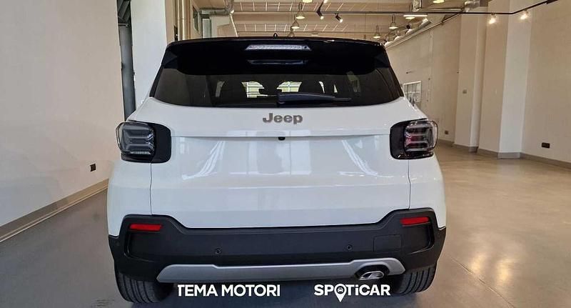 Usata Jeep Avenger Summit 101 CV (74 kW) 2024 Bianco/tetto nero SUV