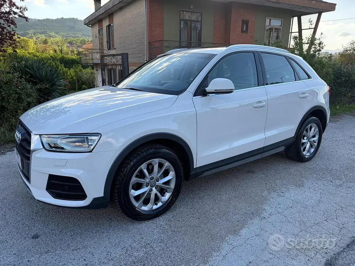 Usata Audi Q3 Design 150 CV (110 kW) 2015 Bianco SUV