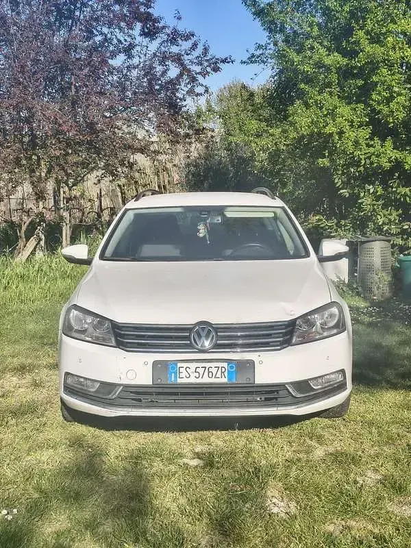 Usata VW Passat Comfortline 150 CV (110 kW) 2013 Station wagon