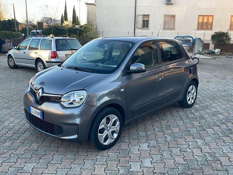 Grigio Usata 2021 Renault Twingo Zen Due volumi | 8900 € (Super prezzo) - Immagine 1/4