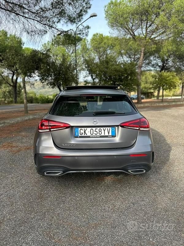 Usata Mercedes A200 Premium 150 CV (110 kW) 2022 Grigio Berlina
