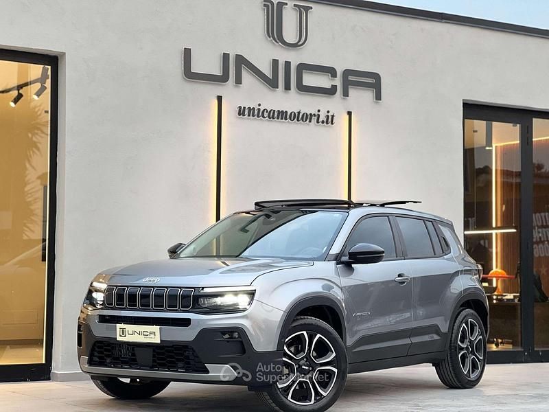 Usata Jeep Avenger Summit 101 CV (74 kW) 2024 Grigio SUV
