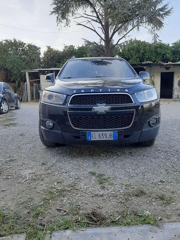 Usata Chevrolet Captiva LT 163 CV (119 kW) 2012 Nero SUV