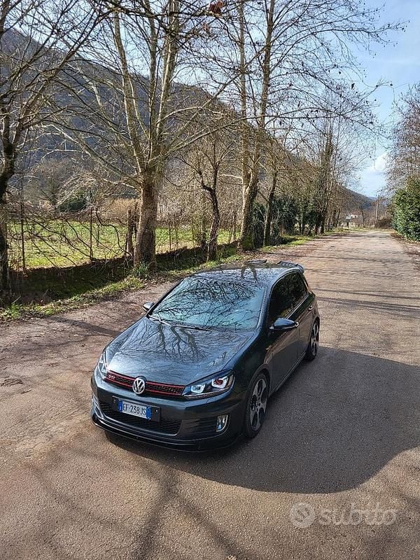 Usata VW Golf VI GTI 211 CV (155 kW) 2011 Utilitaria