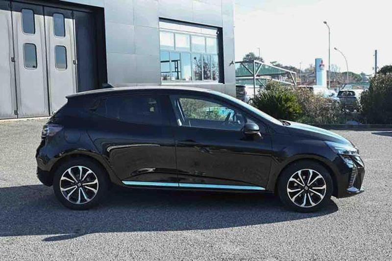 Usata Renault Clio V 90 CV (66 kW) 2024 Nero Utilitaria