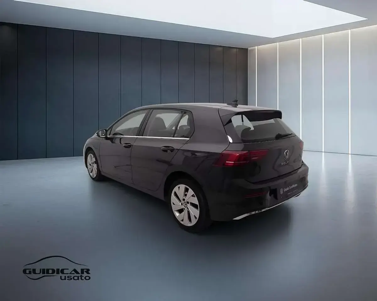 Usata VW Golf VIII Style 204 CV (150 kW) 2025 Grigio Berlina