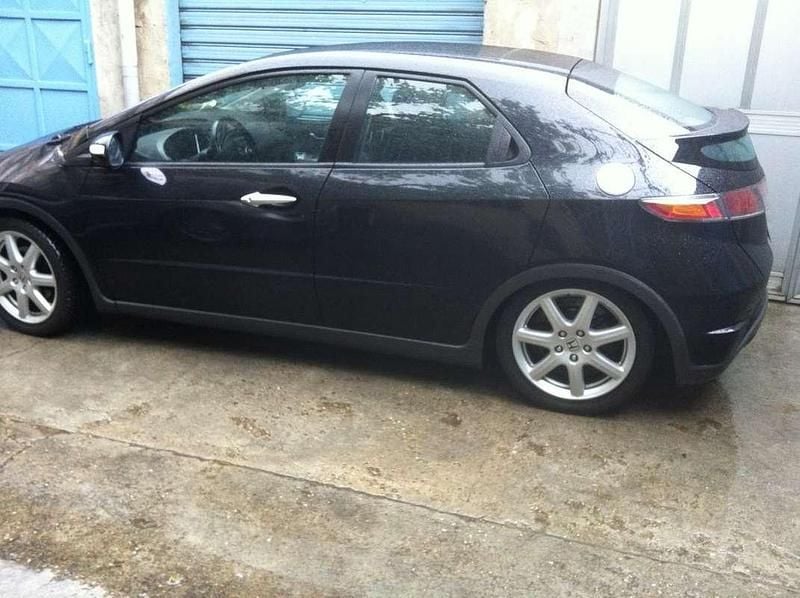 Usata Honda Civic Executive 140 CV (102 kW) 2009 Berlina