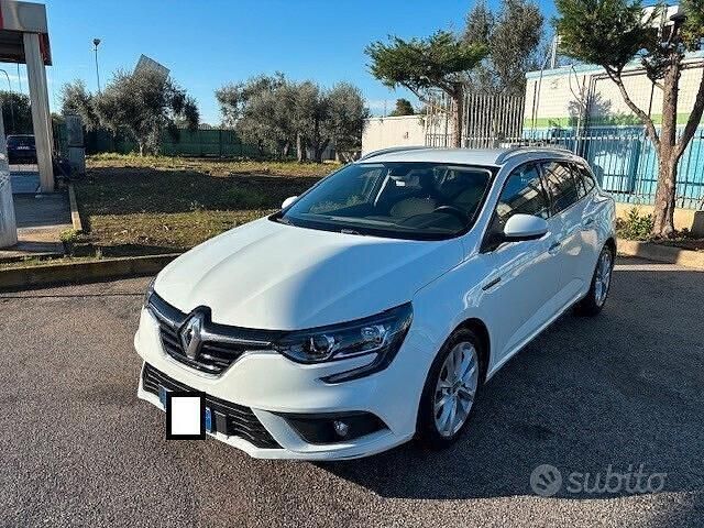 Usata Renault Mégane GrandTour 110 CV (80 kW) 2018 Bianco Station wagon