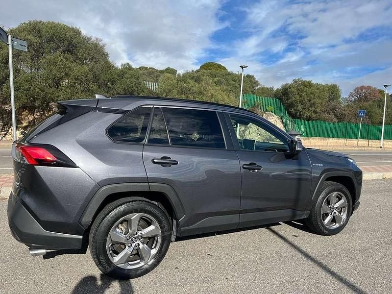 Usata Toyota RAV4 Hybrid 178 CV (130 kW) 2021 SUV